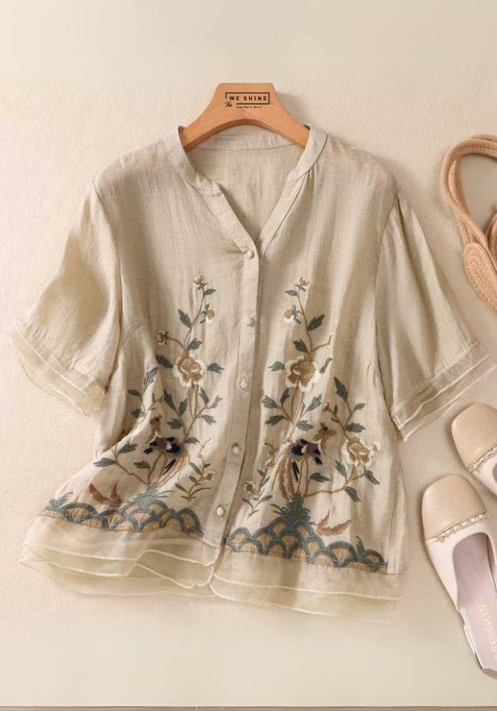 Embroidered cotton top for women - floral detail