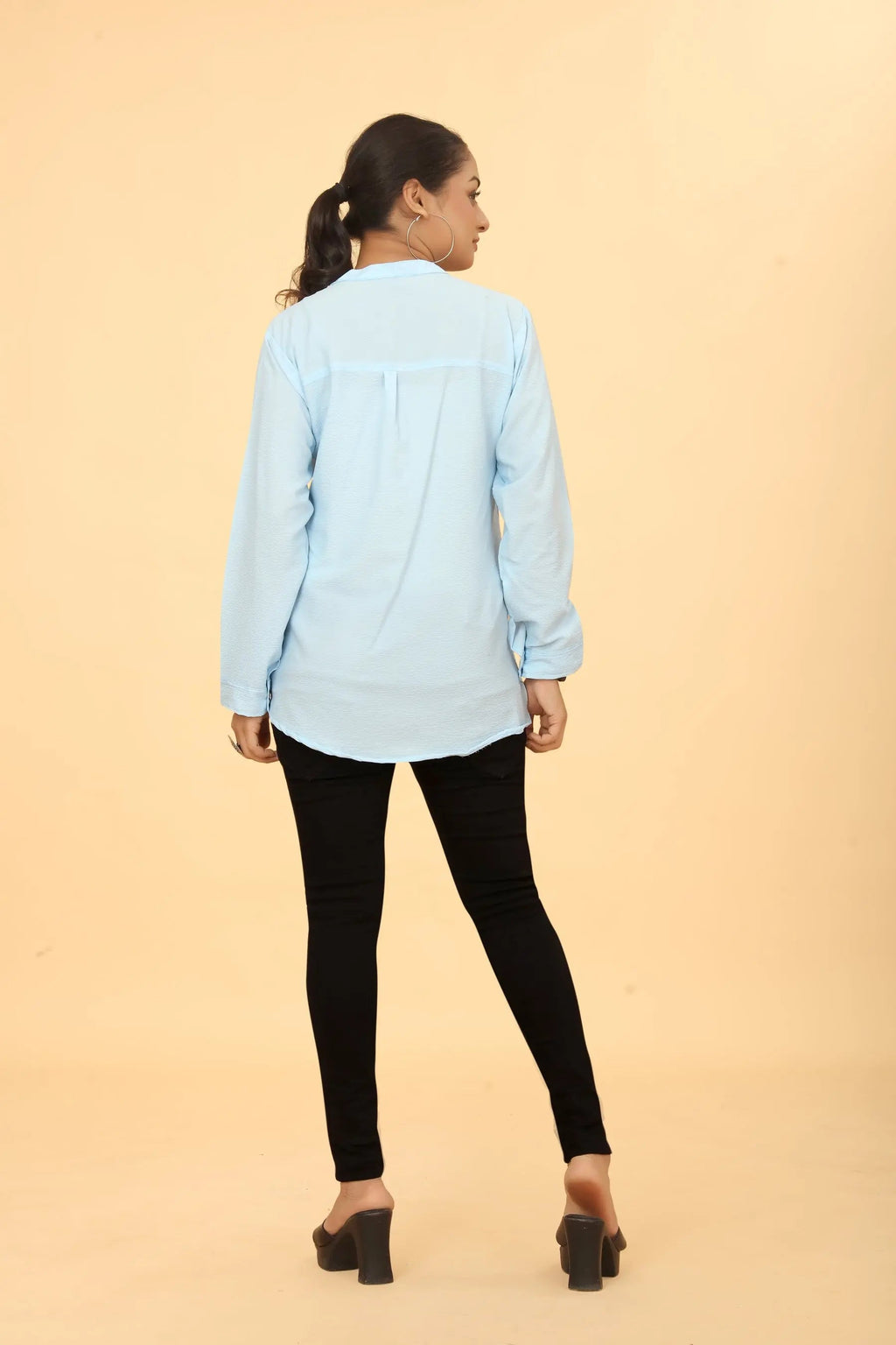 Sky blue cotton tunic for women - pocket detail