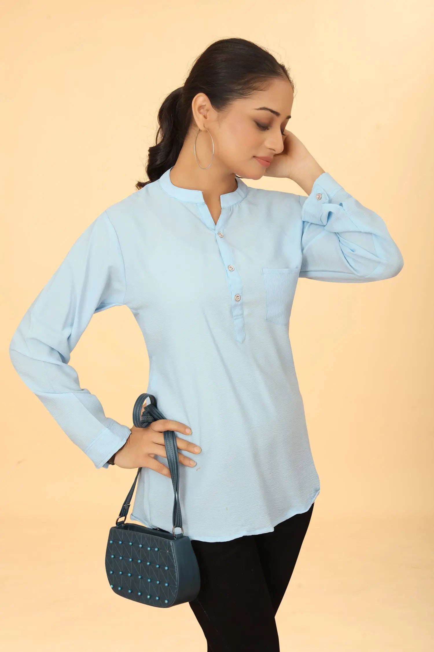 Sky blue cotton tunic for women - styled look